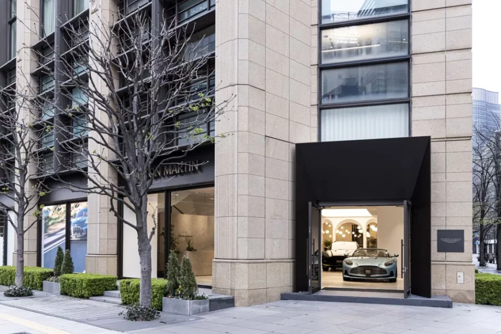 Aston Martin Ginza Motor16