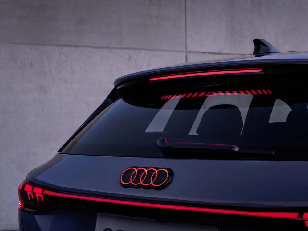Audi Q6L e-tron