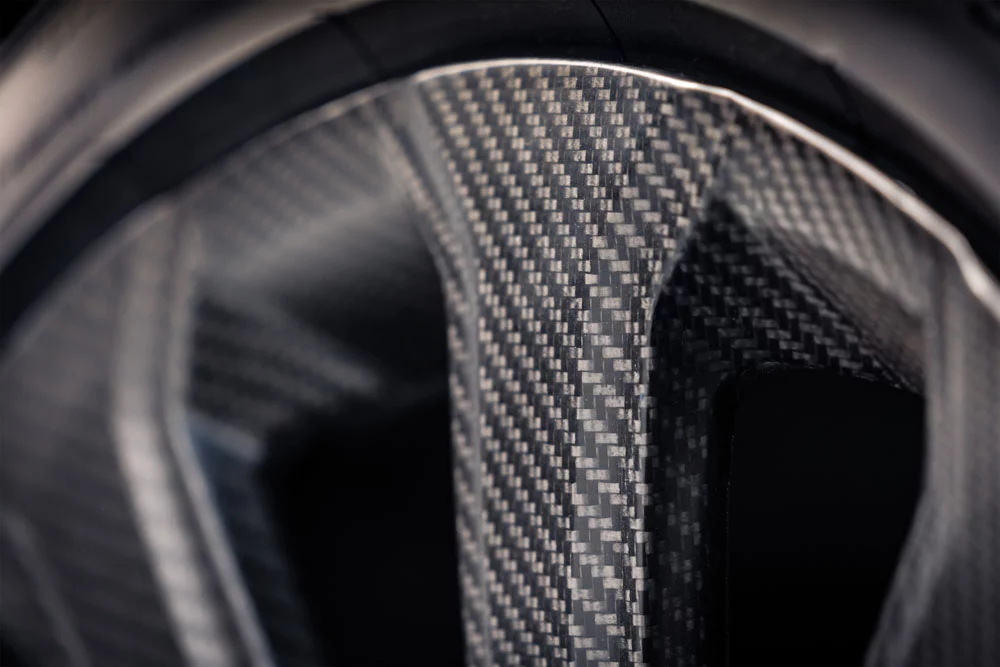 Apex Edition... No hay un Bentley Bentayga más exclusivo 13 Motor16 BENTLEY BENTAYGA APEX EDITION 9 Motor16