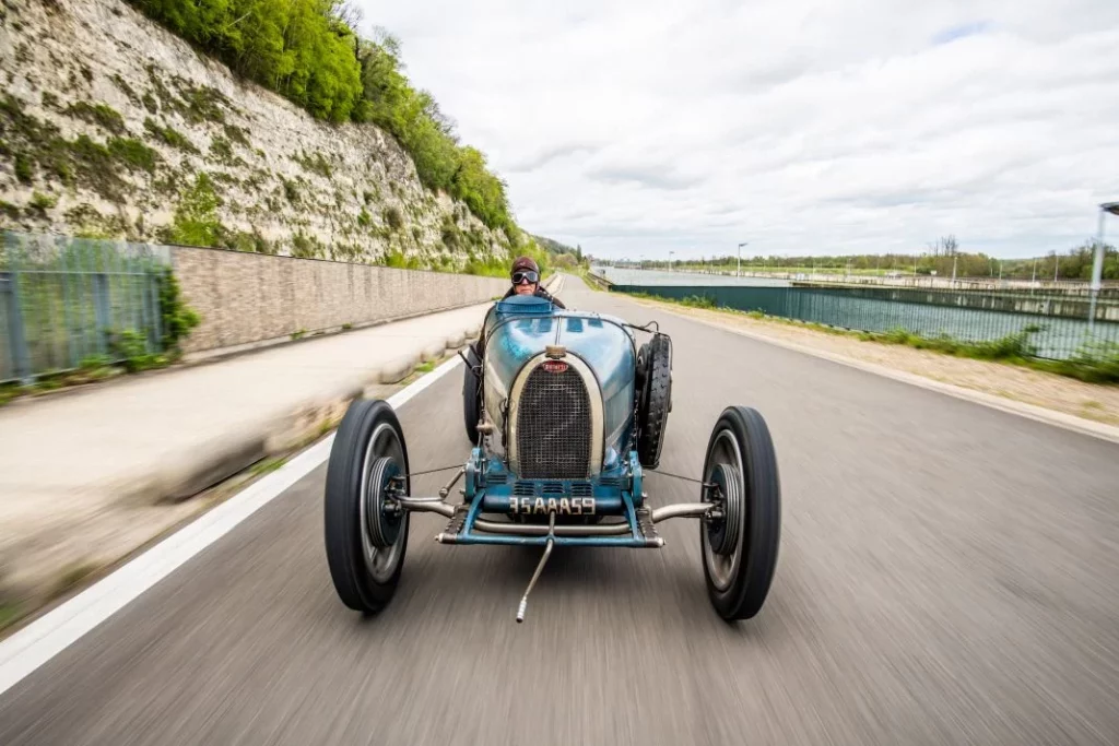 BUGATTI Type 35 6 Motor16