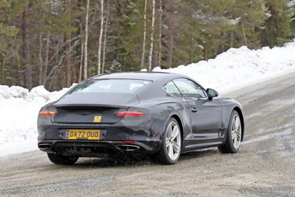 Bentley se pasa del W12 al V8 híbrido enchufable 12 Motor16 Bentley Conti GT V8 PHEV 9 Motor16