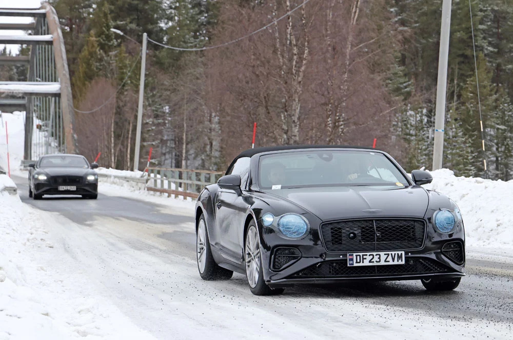 Bentley se pasa del W12 al V8 híbrido enchufable 16 Motor16 Bentley Conti GTC V8 PHEV 1 Motor16