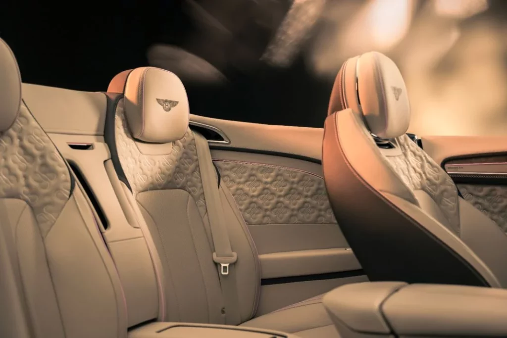 El Bentley Continental GTC Boodles no es una joya sobre ruedas, sino un joyero 4 Motor16 Bentley Continental GTC Boodles