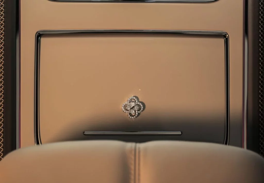 El Bentley Continental GTC Boodles no es una joya sobre ruedas, sino un joyero 18 Motor16 BoodlesContinentalGTC 7 Motor16
