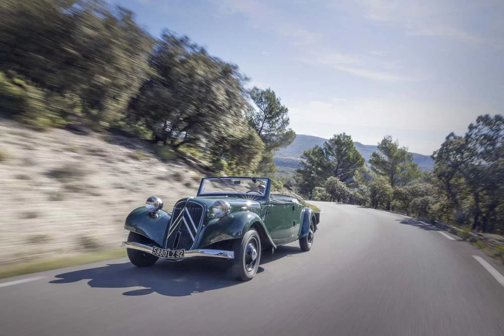 El Citroën de las 100 patentes cumple 90 años 4 Motor16 Citroën Traction Avant