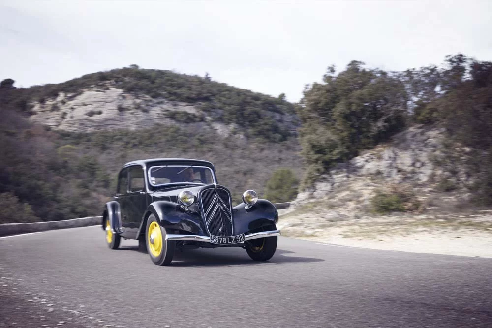 El Citroën de las 100 patentes cumple 90 años 16 Motor16 Citroen Traction Avant 11 Motor16