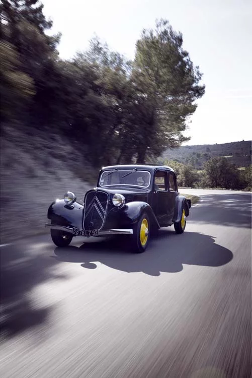 El Citroën de las 100 patentes cumple 90 años 14 Motor16 Citroen Traction Avant 9 Motor16