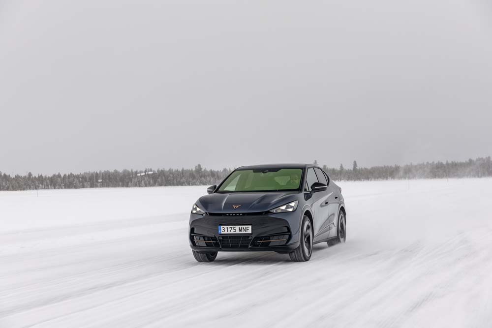 El CUPRA Tavascan desafía al hielo de Laponia 8 Motor16 Cupra Tavascan en Laponia 4 Motor16