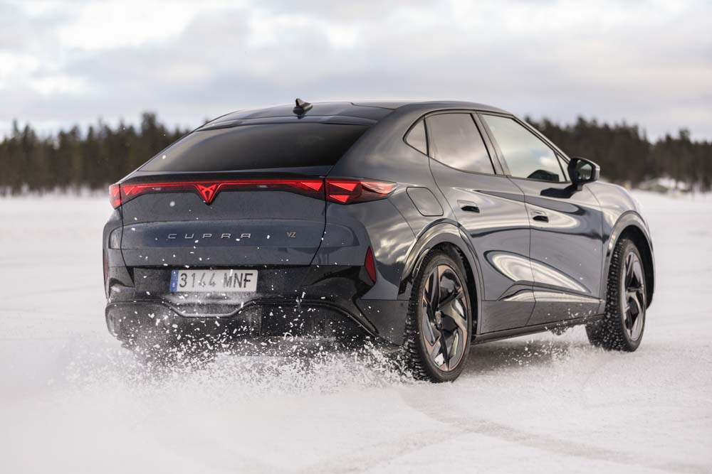 El CUPRA Tavascan desafía al hielo de Laponia 11 Motor16 Cupra Tavascan en Laponia 7 Motor16