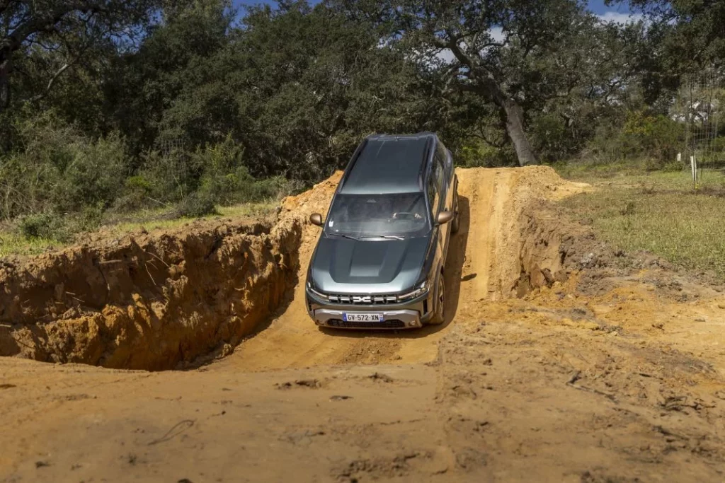 Dacia Duster prueba 57 Motor16