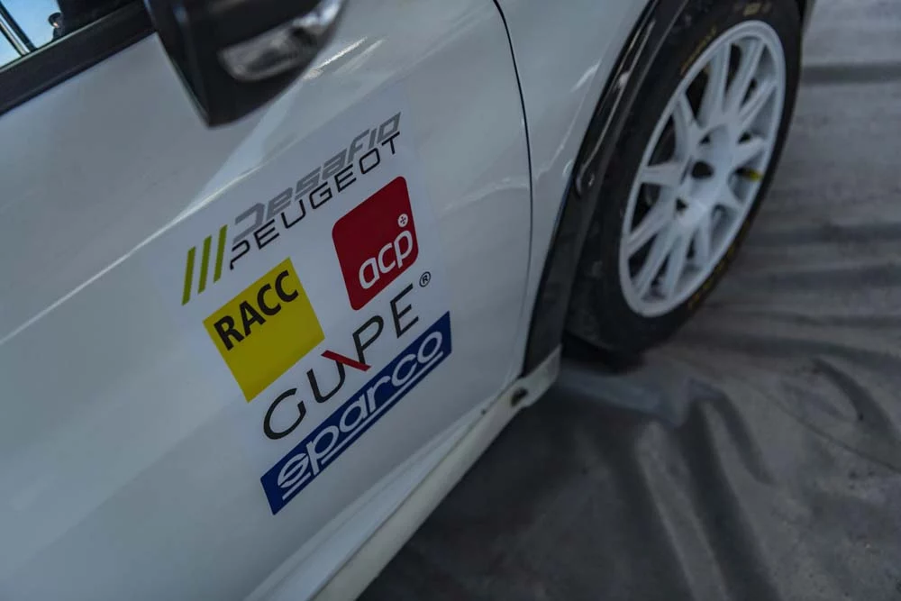 Desafío Peugeot con el 208 Rally4.