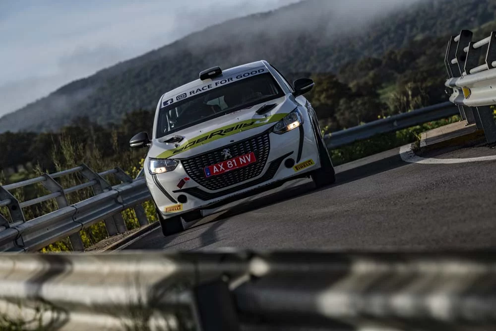 Desafío Peugeot con el 208 Rally4.