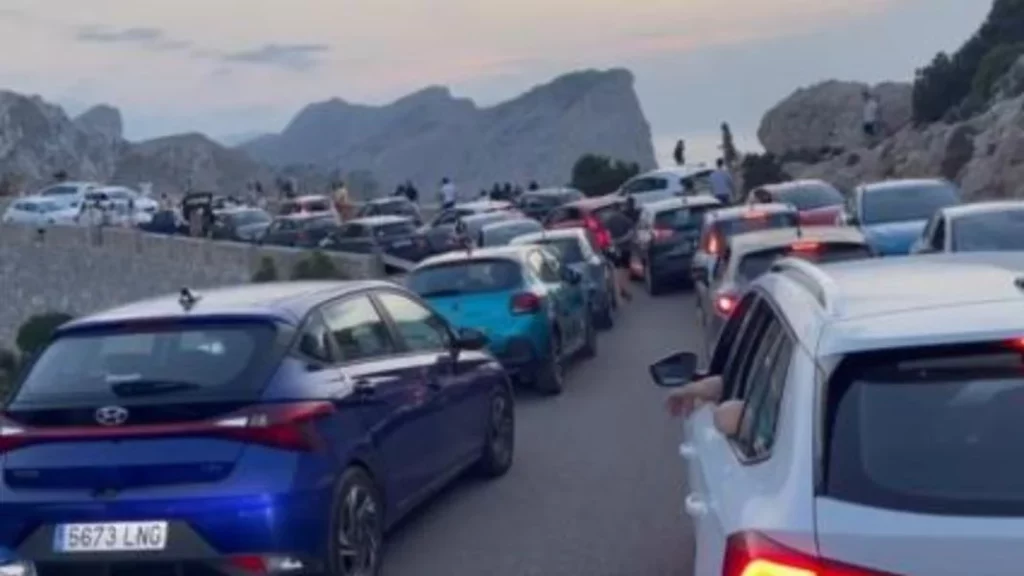 ¿Es necesario adelantar las restricciones en la carretera de Formentor?