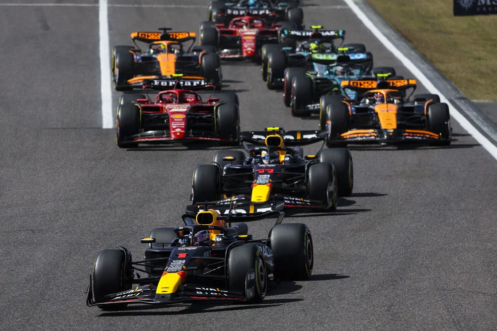 Carlos Sainz y Fernando Alonso en el GP de Japón: cuando mejor es imposible 17 Motor16 GP JAPON F1 VERSTAPPEN 8 Motor16