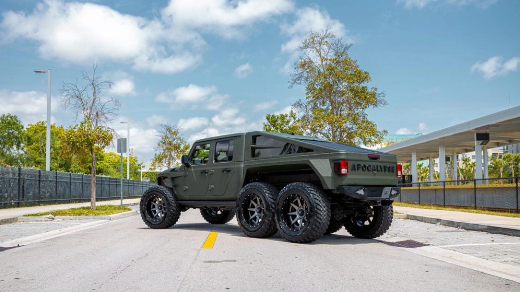 El Jeep Gladiator 6×6 Apocalypse Hellfire esconde el auténtico corazón de Satanás bajo el capó 78 Motor16 Jeep Gladiator 6x6 Apocalypse hellfire 17 Motor16