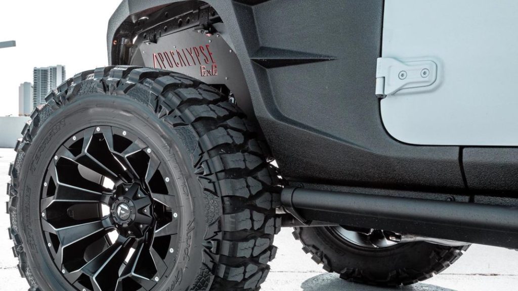 El Jeep Gladiator 6×6 Apocalypse Hellfire esconde el auténtico corazón de Satanás bajo el capó 70 Motor16 Jeep Gladiator 6x6 Apocalypse hellfire 25 Motor16