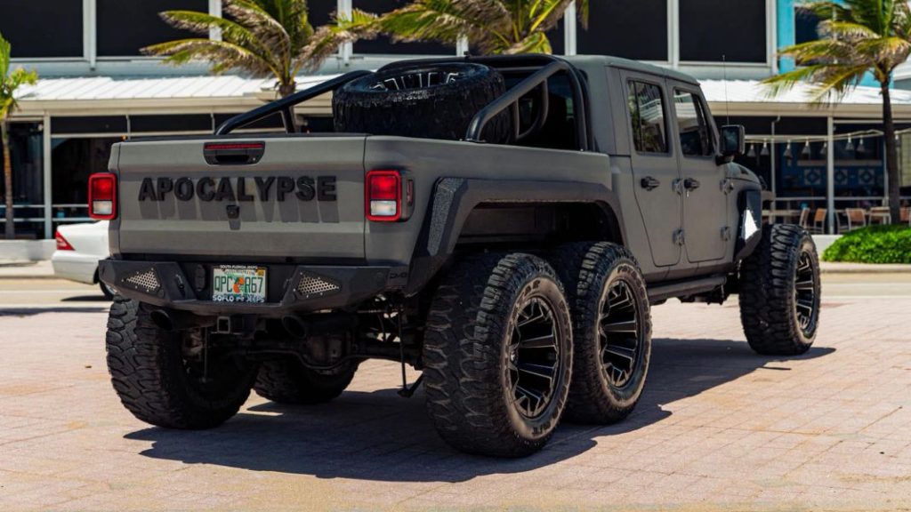 El Jeep Gladiator 6×6 Apocalypse Hellfire esconde el auténtico corazón de Satanás bajo el capó 56 Motor16 Jeep Gladiator 6x6 Apocalypse hellfire 39 Motor16