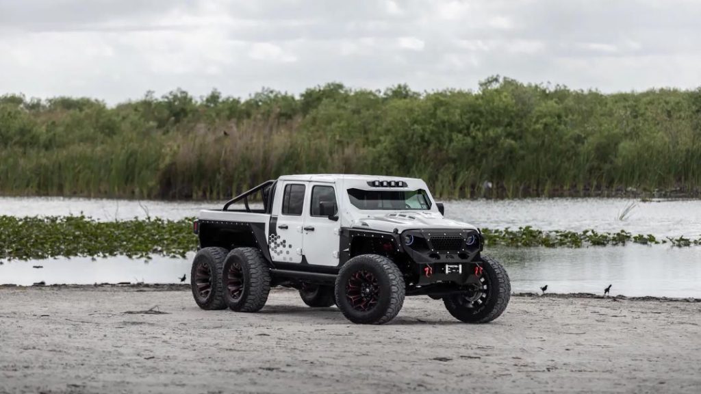 El Jeep Gladiator 6×6 Apocalypse Hellfire esconde el auténtico corazón de Satanás bajo el capó 47 Motor16 Jeep Gladiator 6x6 Apocalypse hellfire 48 Motor16