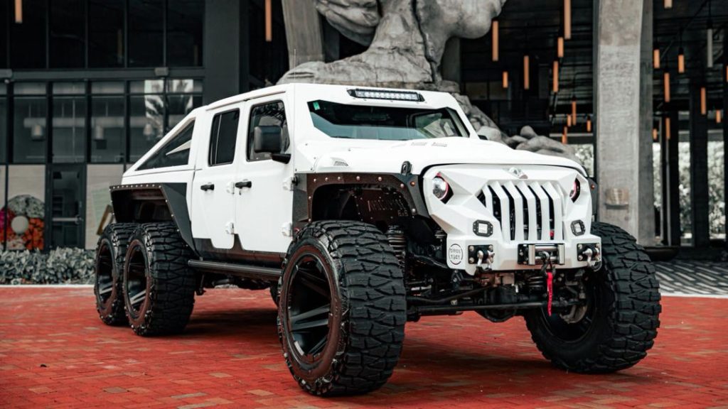 El Jeep Gladiator 6×6 Apocalypse Hellfire esconde el auténtico corazón de Satanás bajo el capó 37 Motor16 Jeep Gladiator 6x6 Apocalypse hellfire 58 Motor16