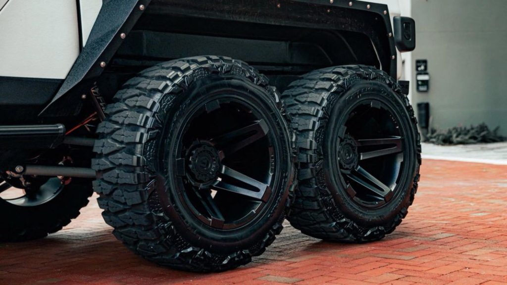 El Jeep Gladiator 6×6 Apocalypse Hellfire esconde el auténtico corazón de Satanás bajo el capó 32 Motor16 Jeep Gladiator 6x6 Apocalypse hellfire 61 Motor16