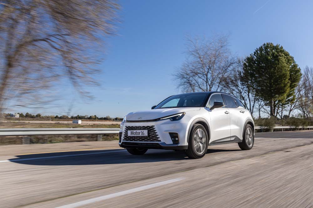 Prueba del Lexus LBX. Premium y muy gratificante 9 Motor16 LEXUS LBX 1 Motor16