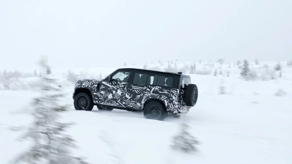 El Land Rover Defender Octa ya tiene fecha de nacimiento: 03/07/2024 1 Motor16 Land Rover Defender Octa Motor16