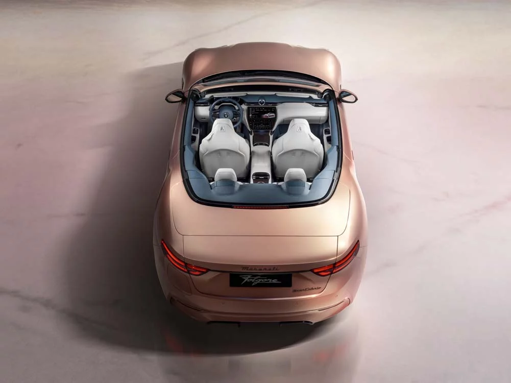 Maserati GranCabrio Folgore: placer y rendimiento eléctrico 13 Motor16 Maserati GranCabrio Folgore 8 Motor16