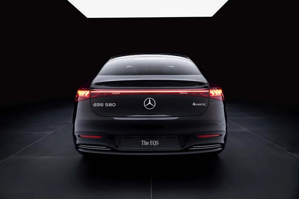 2024 Mercedes EQS. Imagen trasera.