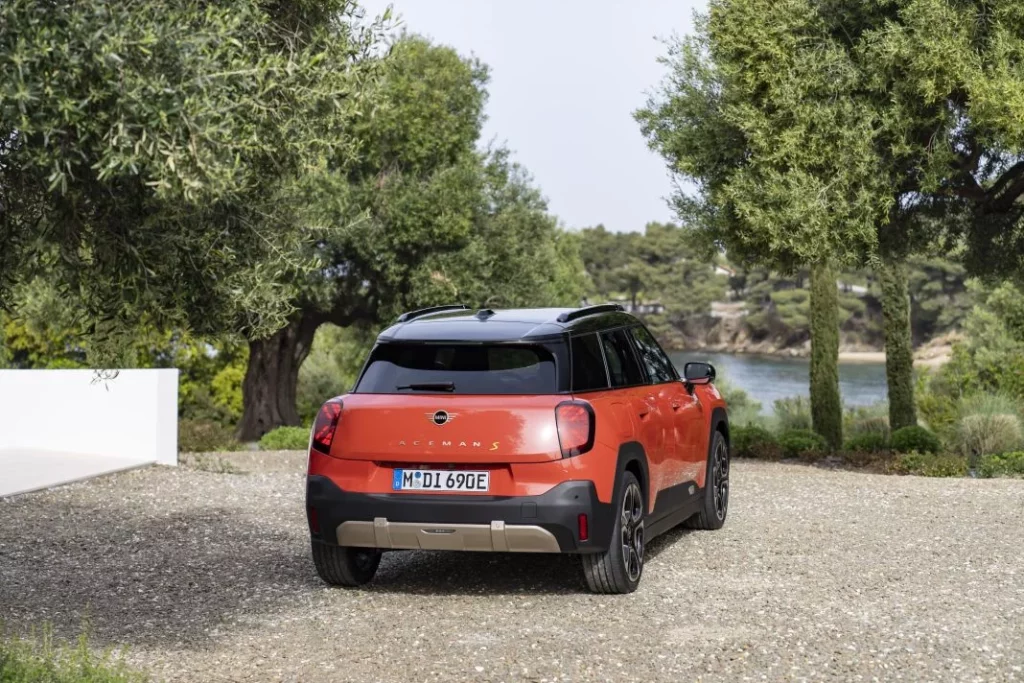 Nuevo Mini Aceman 2024. El nuevo superventas de la marca británica 8 Motor16 Mini Aceman 2024 5 Motor16