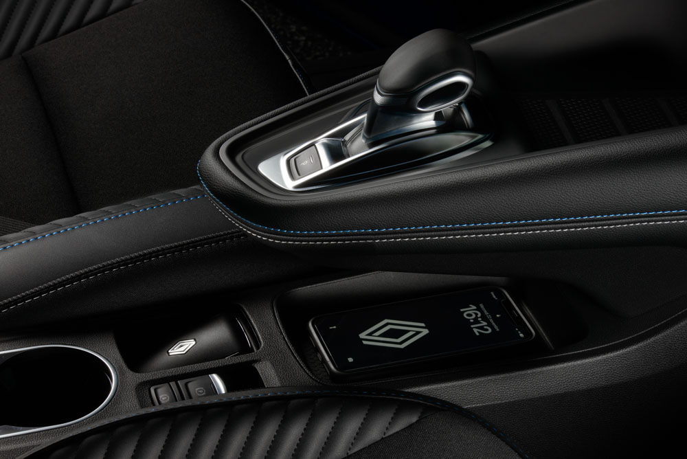 NUEVO RENAULT CAPTUR 37 Motor16