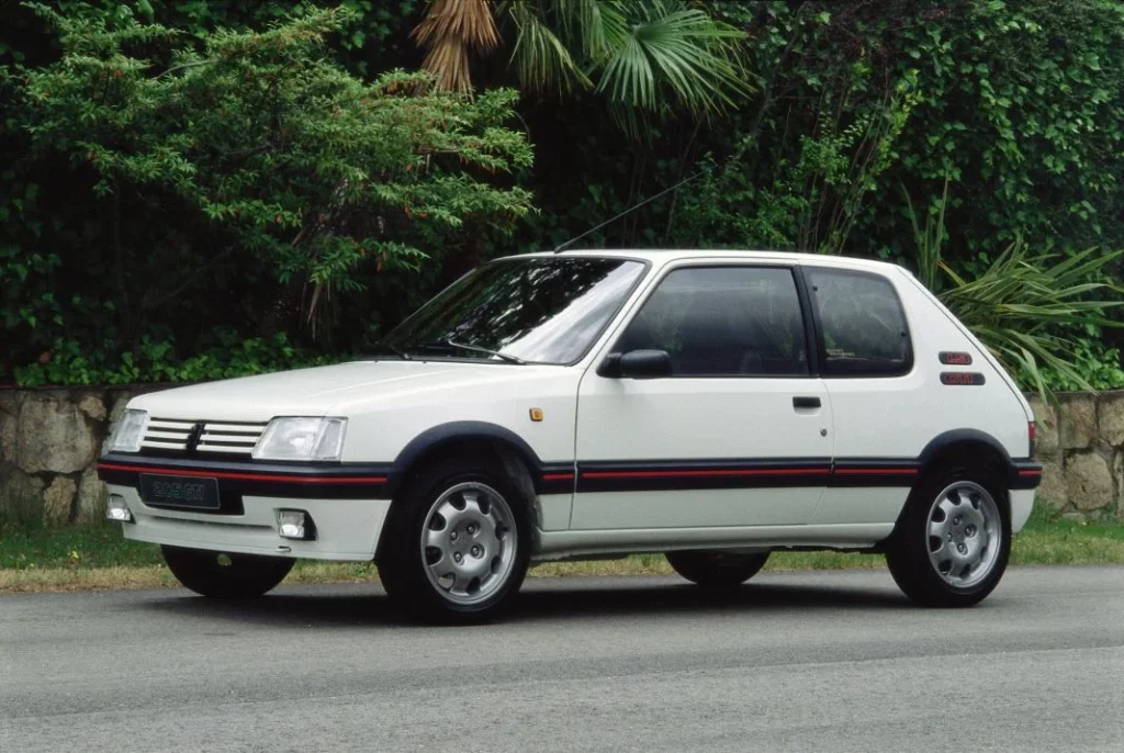 PEUGEOT 205 GTI 1 Motor16