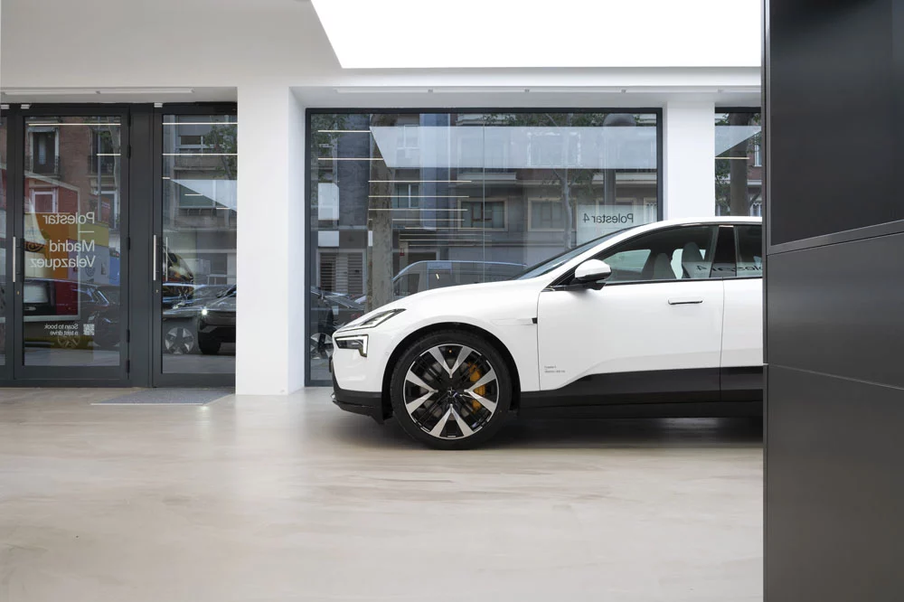 Polestar4 11edit Motor16