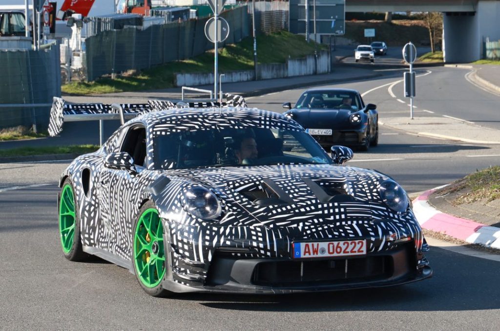 Porsche 911 GT3 RS Manthey Racing 19 Motor16