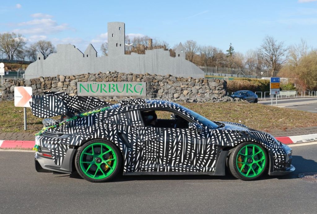 Porsche 911 GT3 RS Manthey Racing (21)