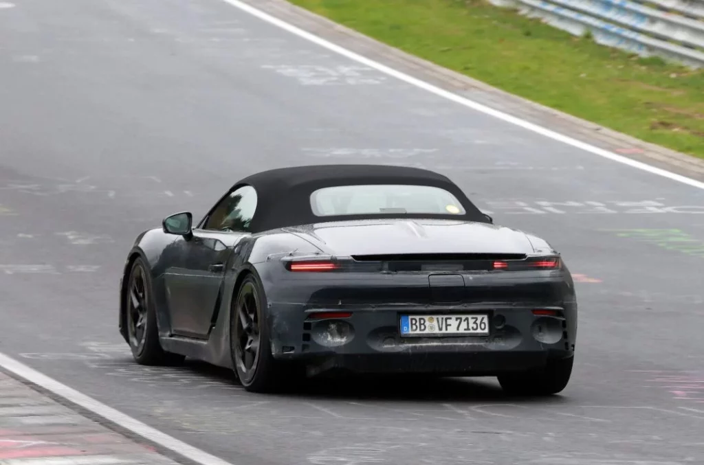 El Porsche Boxster eléctrico pasa la exigente prueba de Nürburgring 2 Motor16 Porsche Boxster electrico 11 Motor16