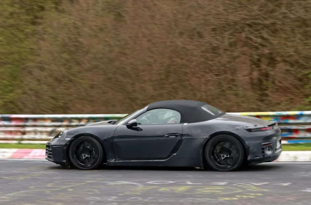El Porsche Boxster eléctrico pasa la exigente prueba de Nürburgring 9 Motor16 Porsche Boxster electrico 7 Motor16