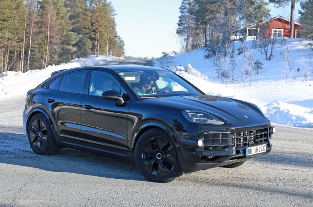 Porsche Cayenne Coupe 2026 7 Motor16