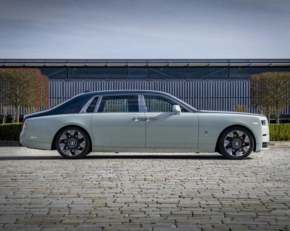 ROLLS ROYCE PHANTOM MAGNETISM 3 Motor16