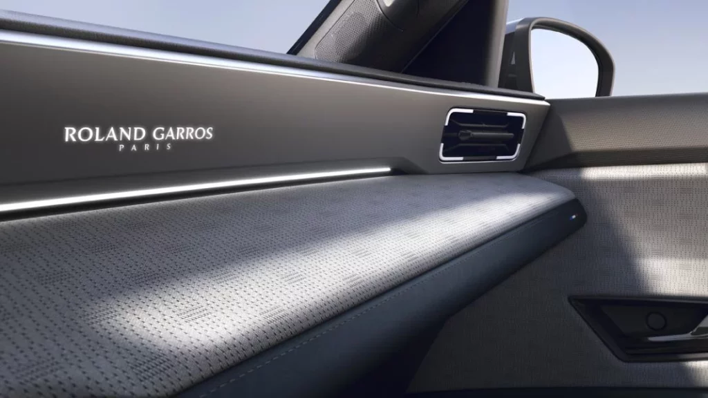 La marca de coches que se vuelca con Roland-Garros 10 Motor16 Renault 5 Roland Garros7 Motor16