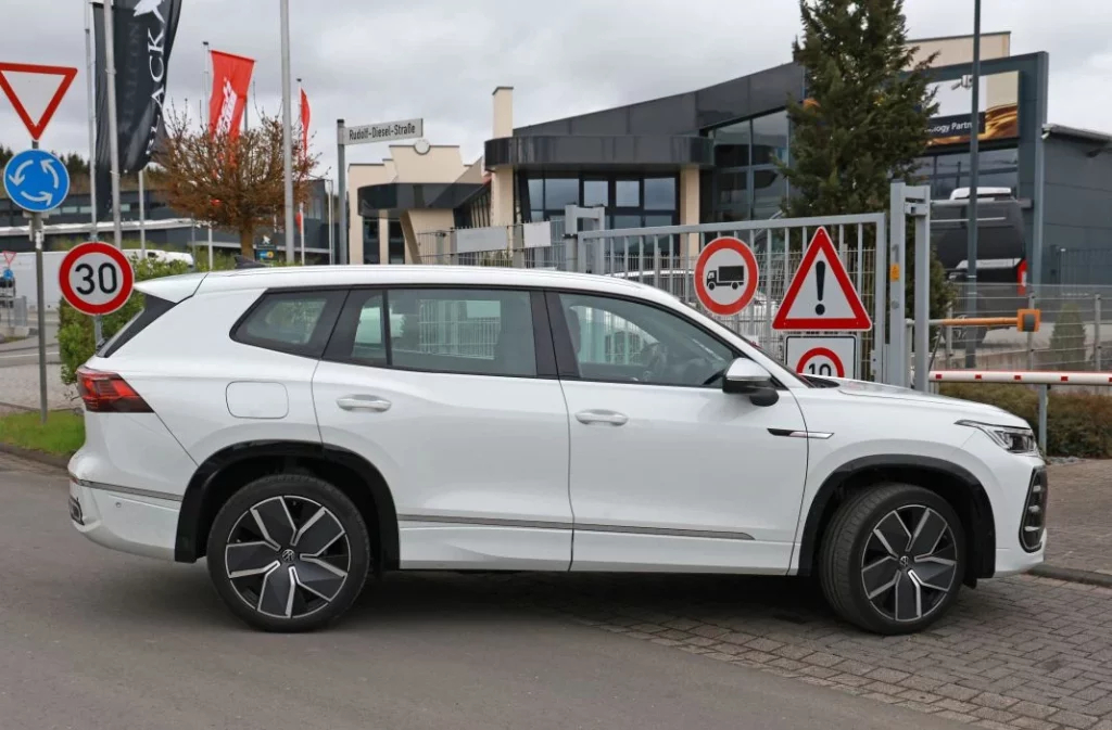 VW Tayron Tiguan Allspace 2025