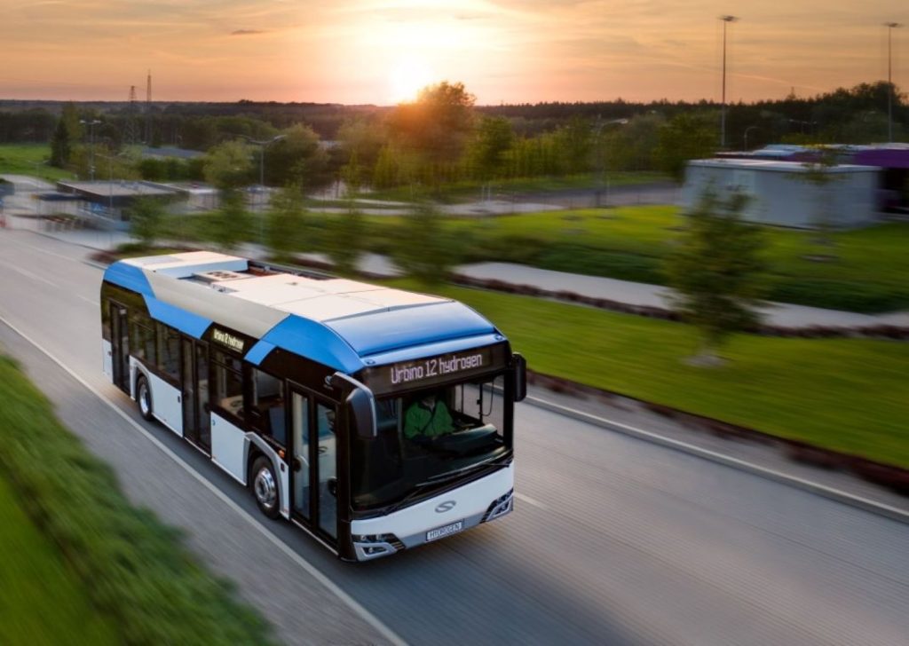 Más del 44 % de los autobuses de hidrógeno matriculados en Europa durante 2023 fueron marca España 1 Motor16 fU12 hydrogen Przed fabryk dodatkowe 5 1055x750 Motor16