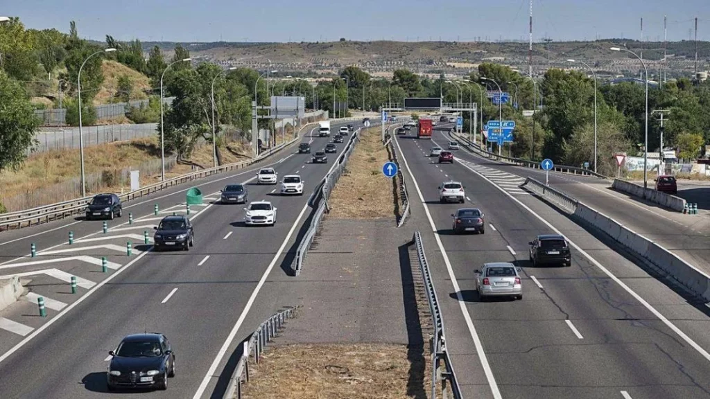 La DGT quiere que renueves tu carnet de conducir en una fecha distinta a la que te toca 19 Motor16 carnet