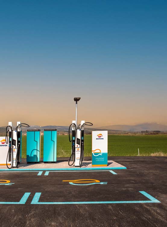 'Procesiones' de Tesla en Semana Santa provocan el enfado de sus usuarios 2 Motor16 image Motor16