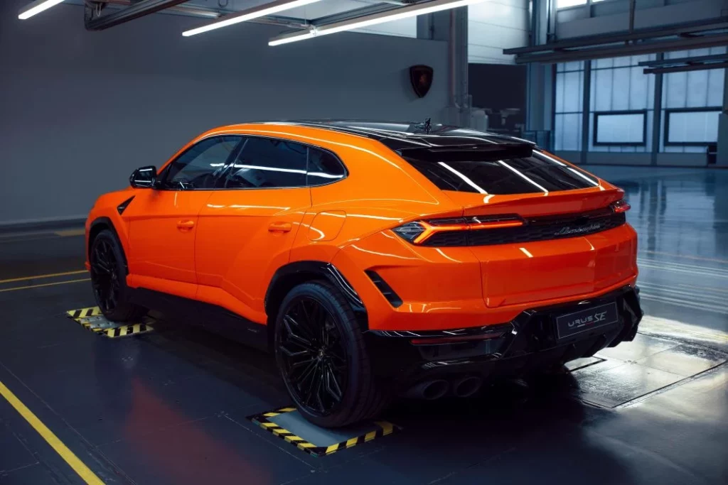 lamborghini urus se phev 2025 17 Motor16