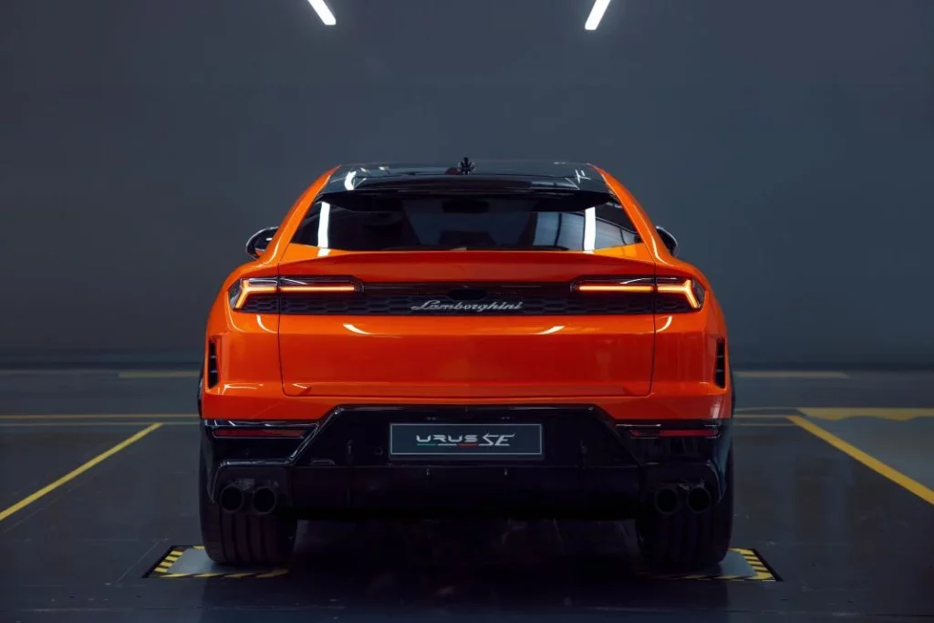 lamborghini urus se phev 2025 19 Motor16