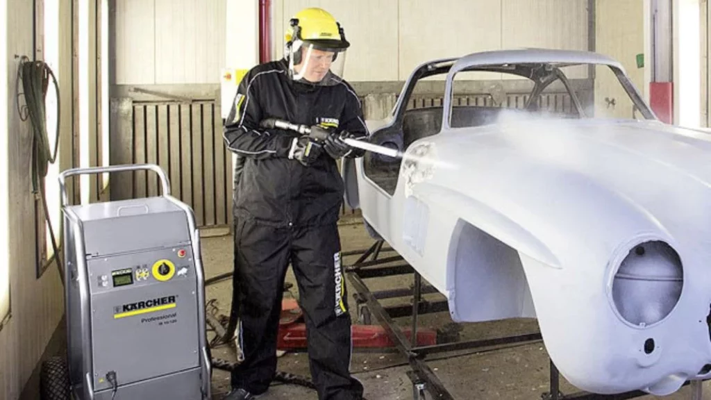 Hielo seco: La nueva moda para dejar tu coche como el primer día.