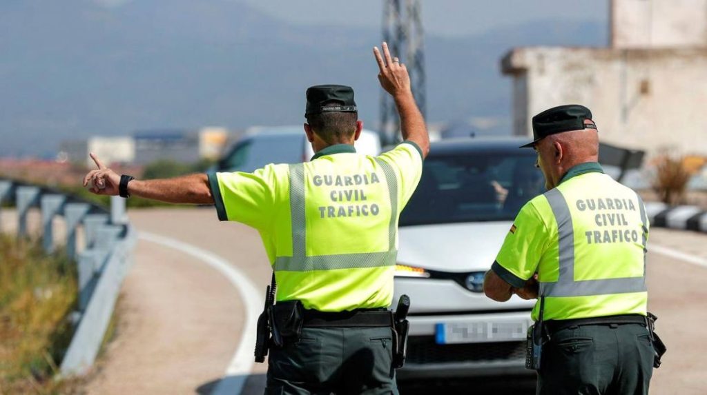 Si tu coche aparece en esta lista, la Guardia Civil de Tráfico no te va a multar si vas a 150 km/h 216 Motor16 riesgo