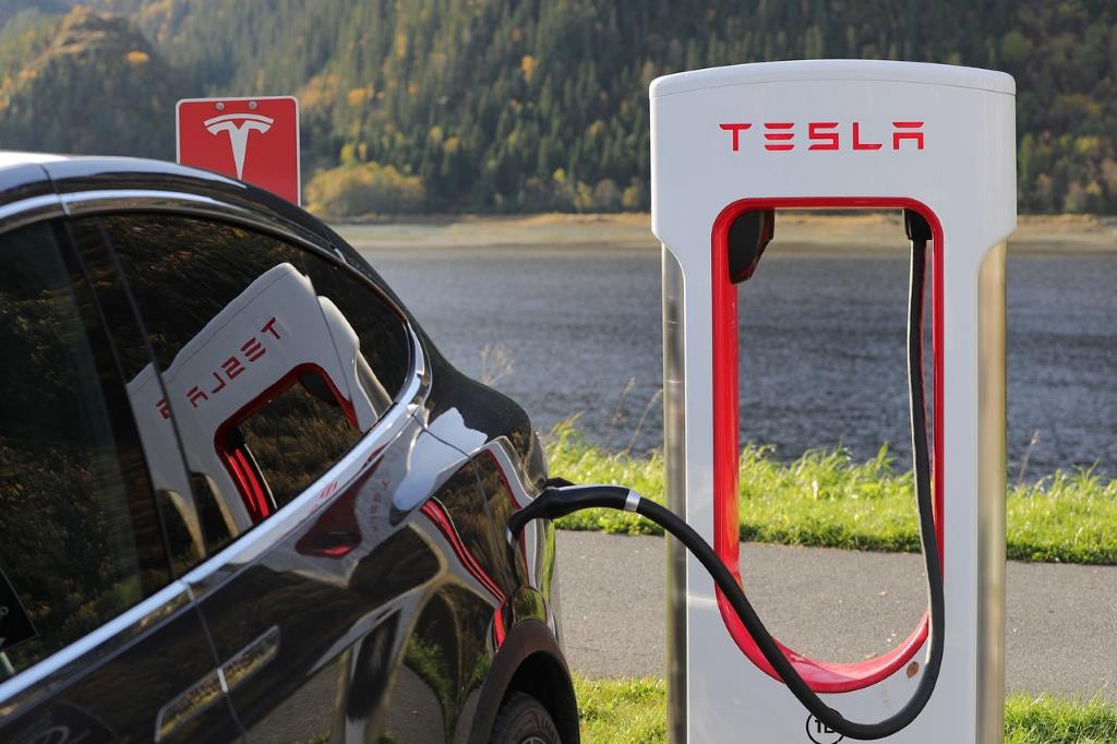 120 años más tarde, Tesla le calca la idea al mismísimo Henry Ford 38 Motor16 Tesla