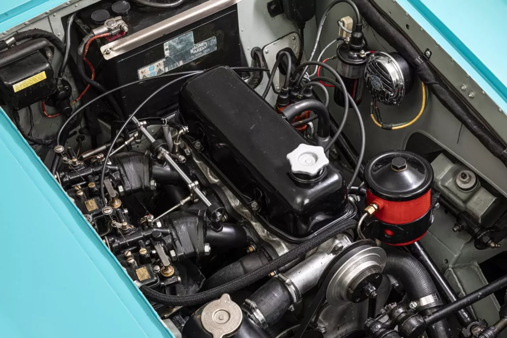 Este Abarth 208 A Spyder es un coche único en el mundo y está a la venta 2 Motor16 1955 Abarth 208 A Spyder. RM Sotheby's. Imagen motor.