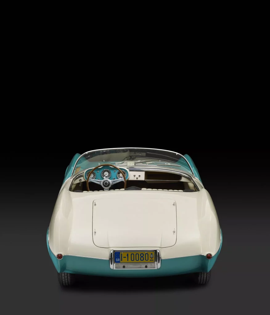 Este Abarth 208 A Spyder es un coche único en el mundo y está a la venta 39 Motor16 1955 Abarth 208 A Spyder RM Sothebys 35 Motor16